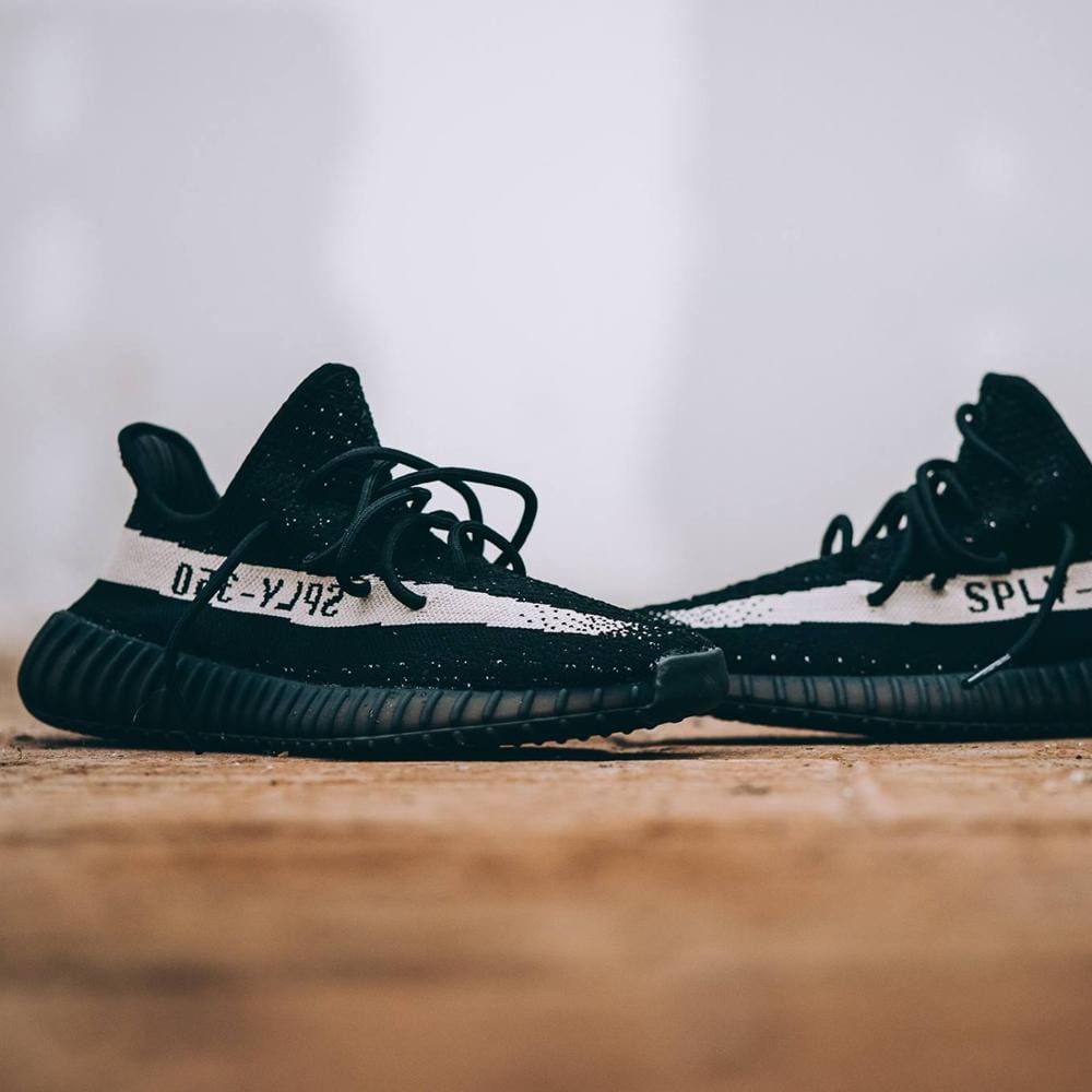 Adidas Yeezy Boost 350 V2 