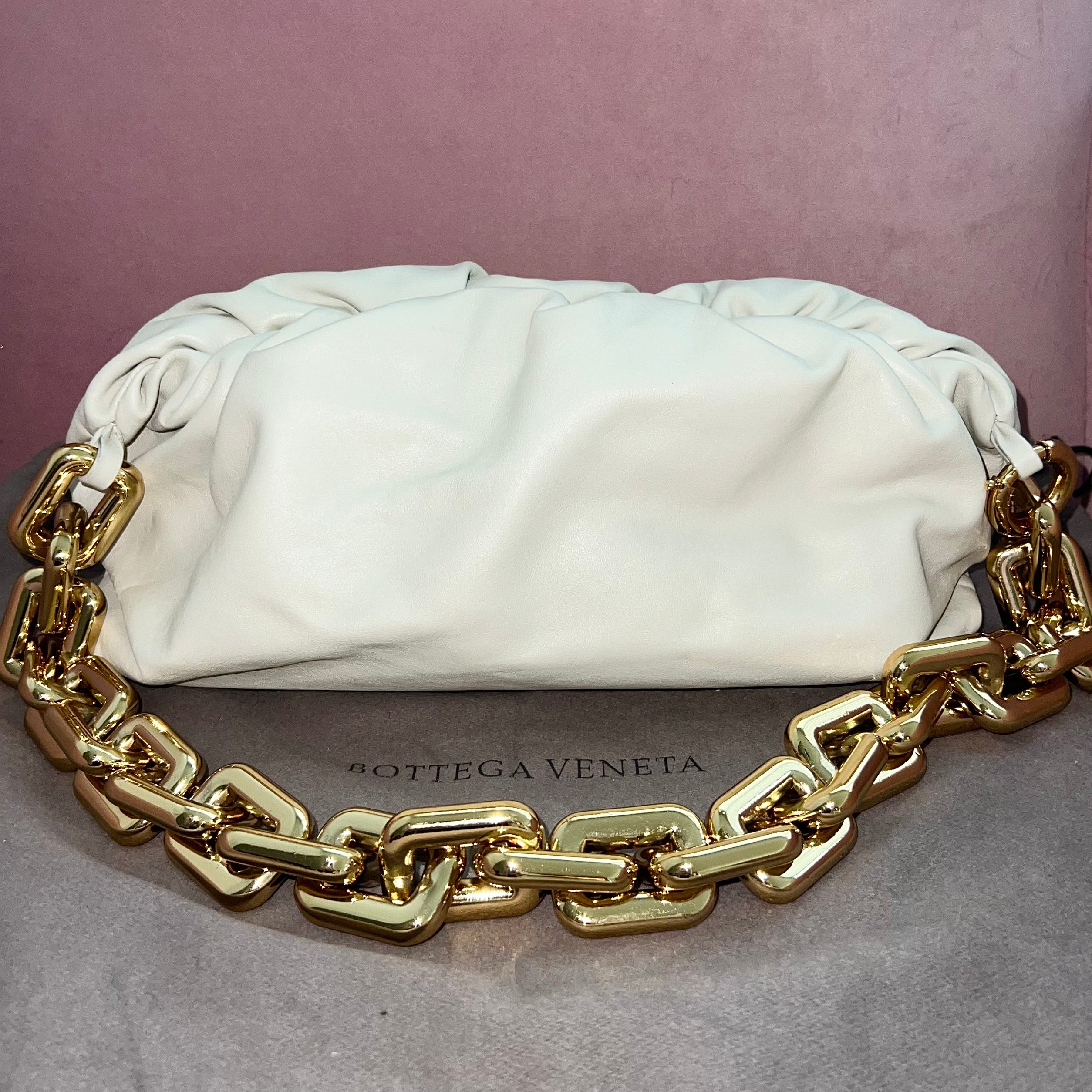 BOTTEGA VENETA  'The Chain Pouch' Clutch