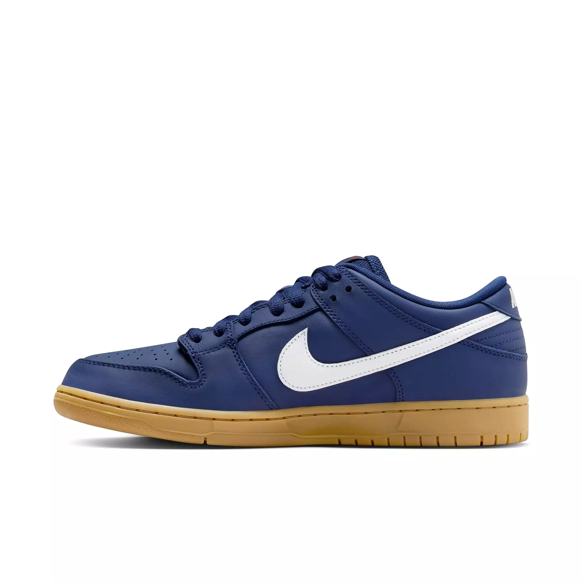 DUNK LOW PRO NAVY / WHITE / GUM LIGHT BROWN