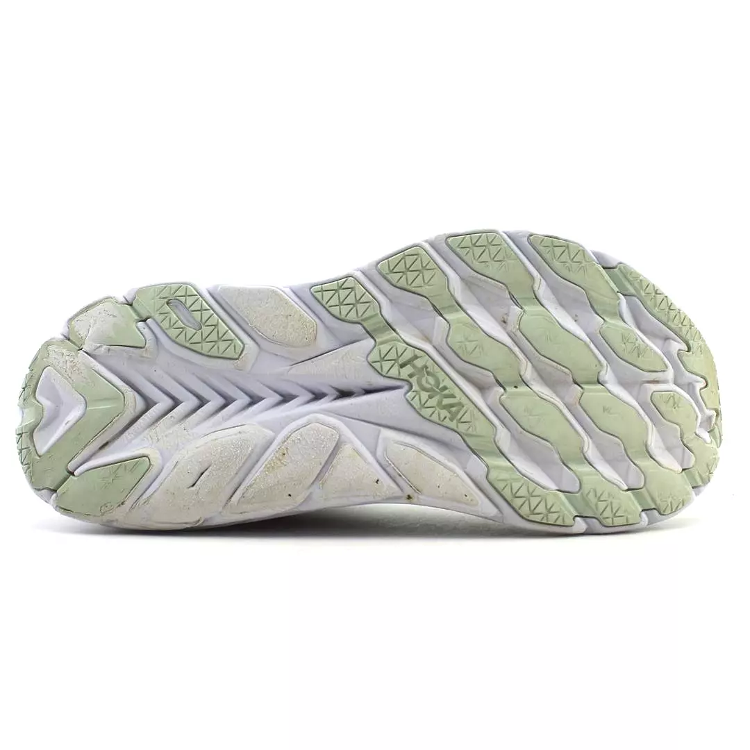 HOKA ONE ONE  CLIFTON 8