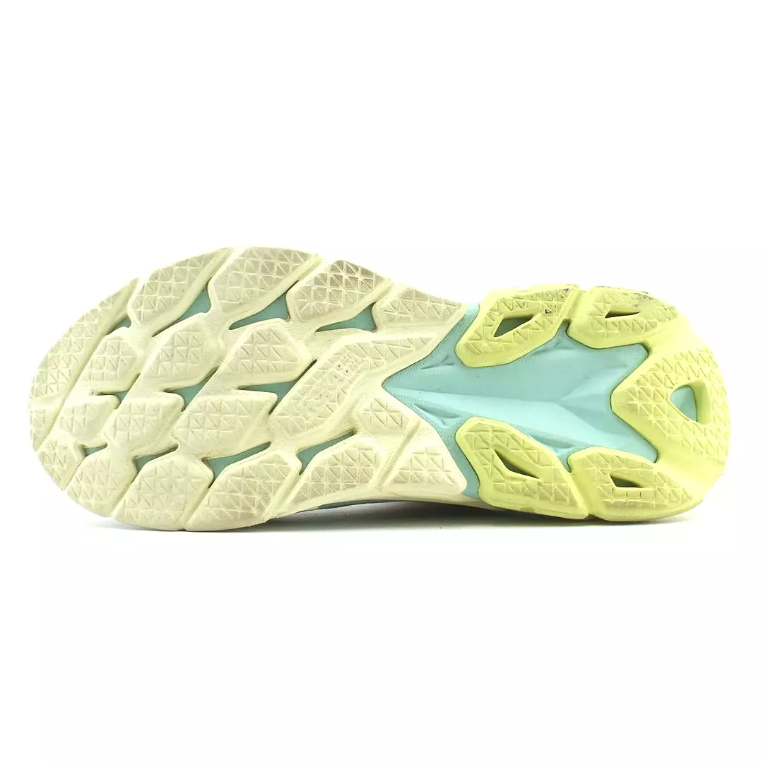 HOKA ONE ONE CLIFTON EDGE