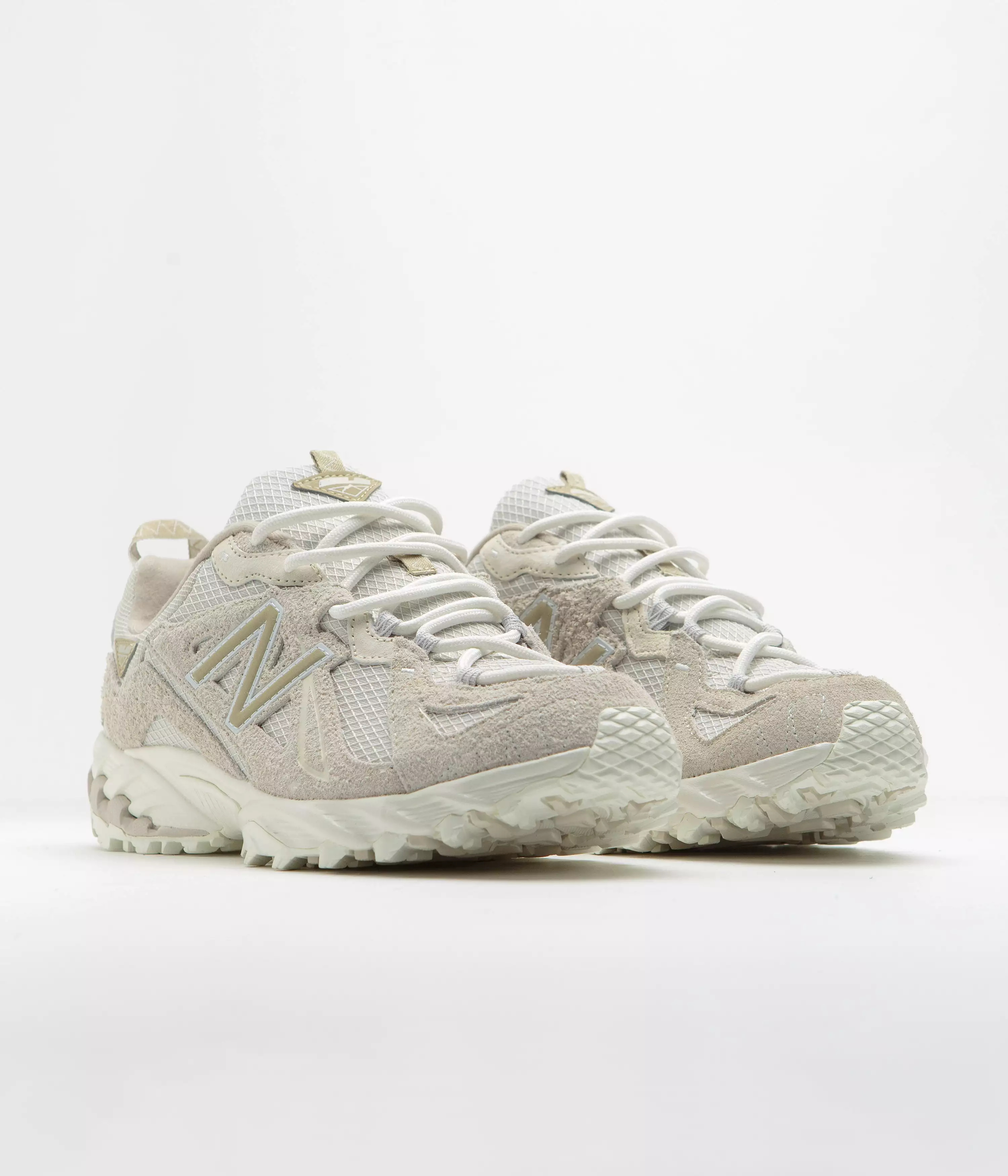 New Balance 610 Shoes - Moonbeam