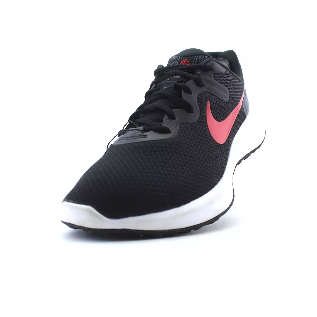 NIKE RESOLUTION 6