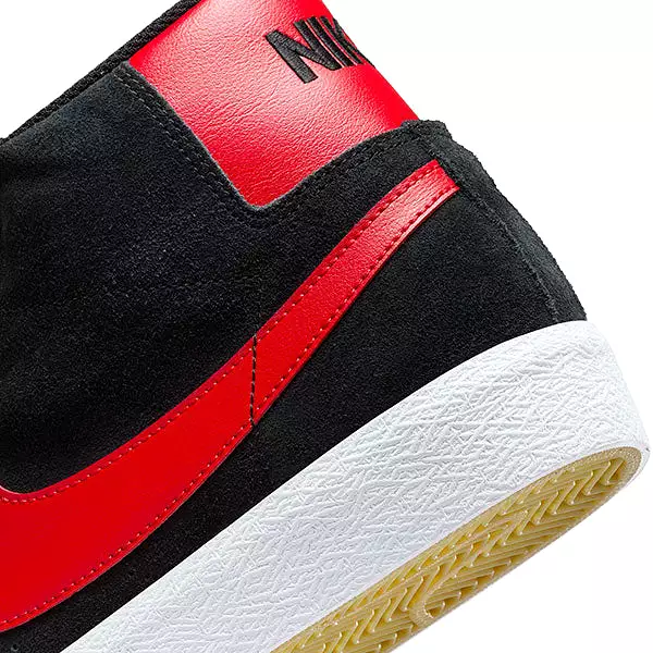 Nike SB Zoom Blazer Mid Black/Black/White/University Red