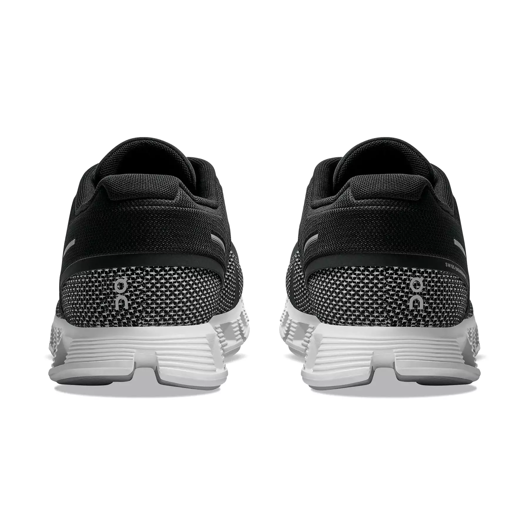 'On Running' Women's Cloud 5 Combo - Black / Alloy